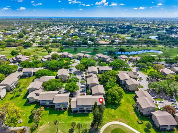 $329,000 | 18440 Southeast Wood Haven Lane, Unit A, Jupiter, FL 33469