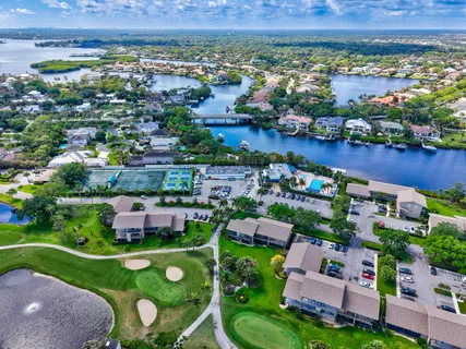 $329,000 | 18440 Southeast Wood Haven Lane, Unit A, Jupiter, FL 33469