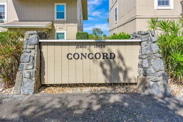 $329,000 | 18440 Southeast Wood Haven Lane, Unit A, Jupiter, FL 33469