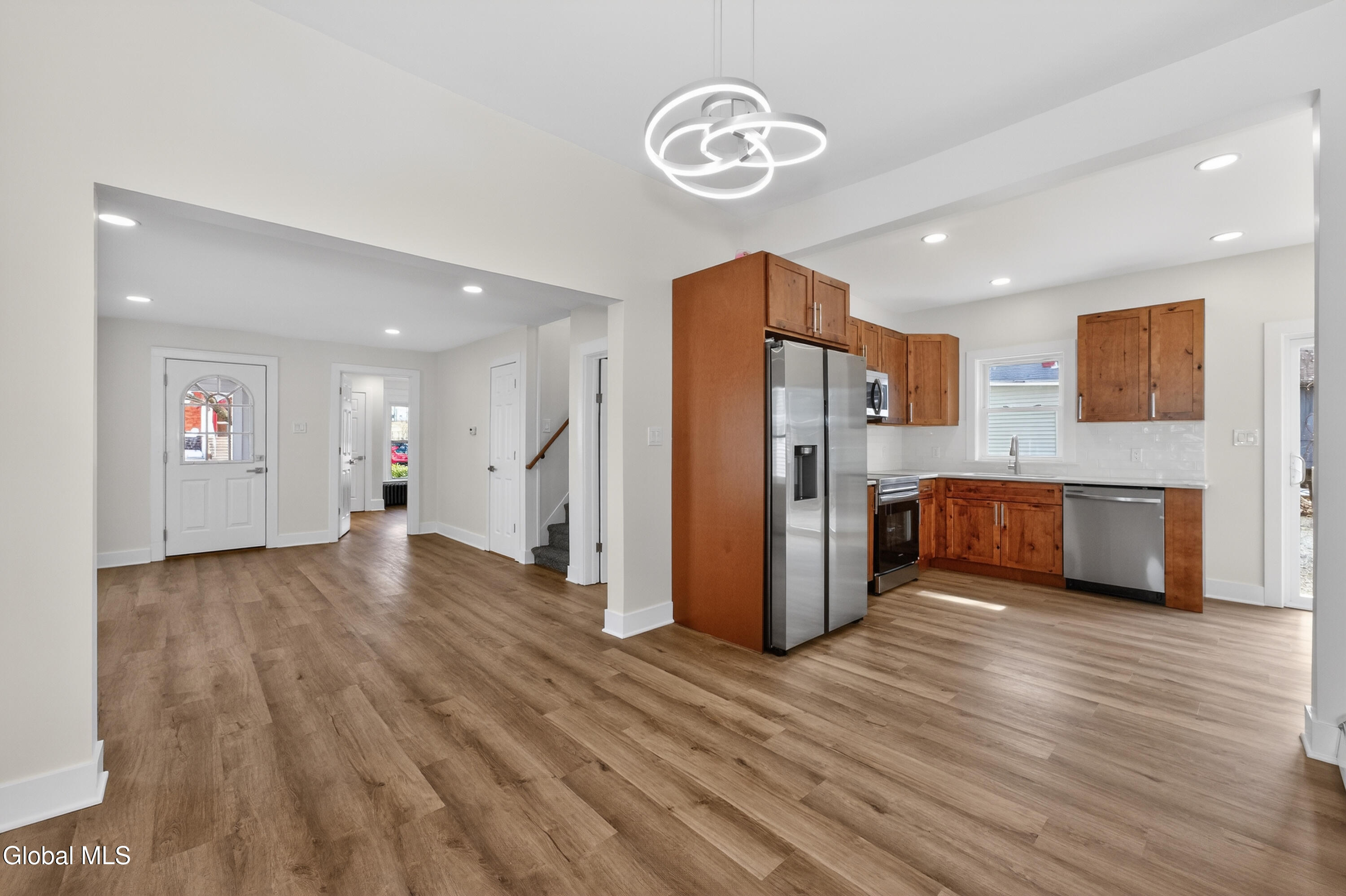 332 Main Street Corinth, NY 12822 - Photo 13 of 43 2 Diningroom 3