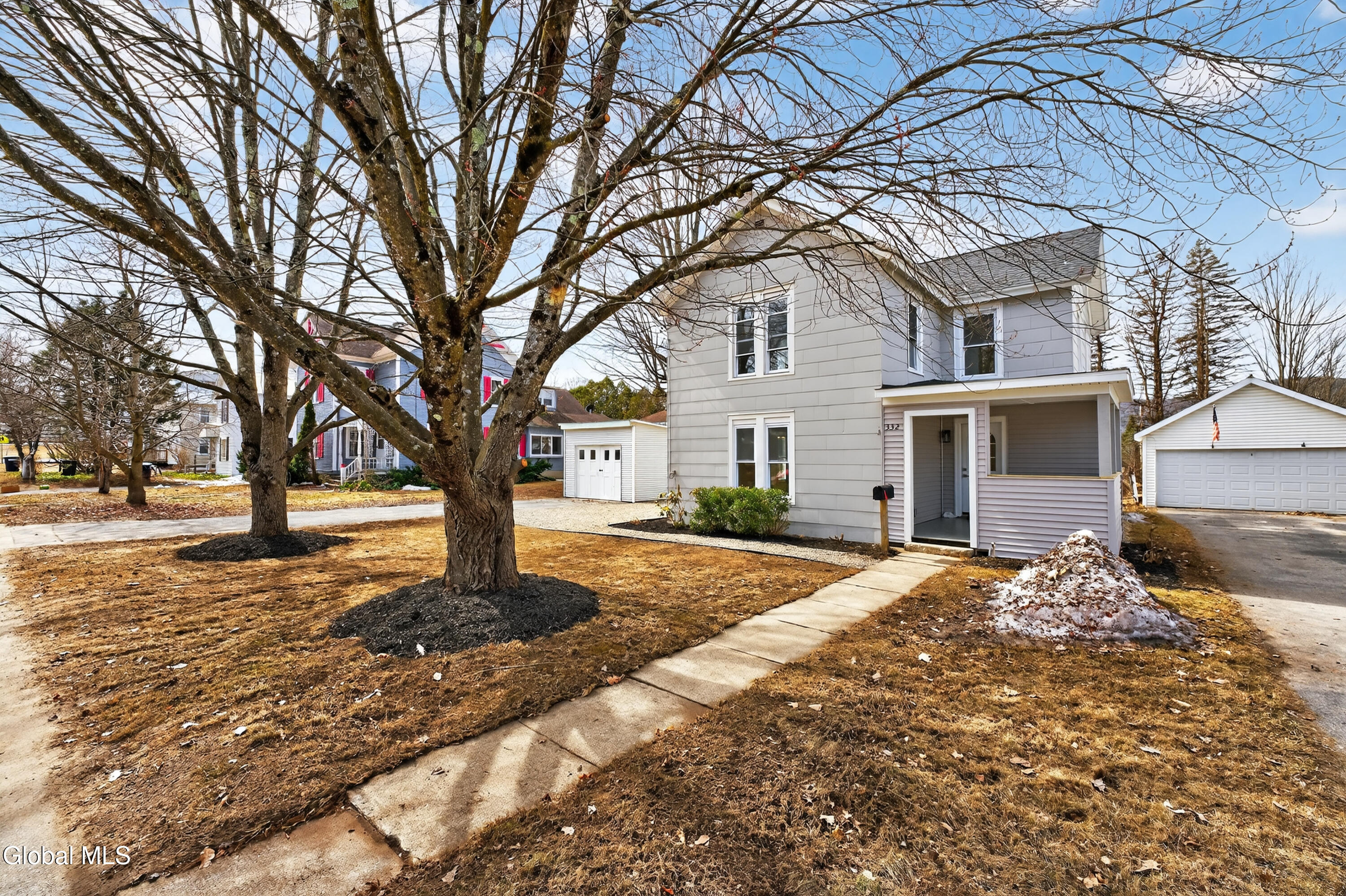 332 Main Street Corinth, NY 12822 - Photo 2 of 43 0 Front 1