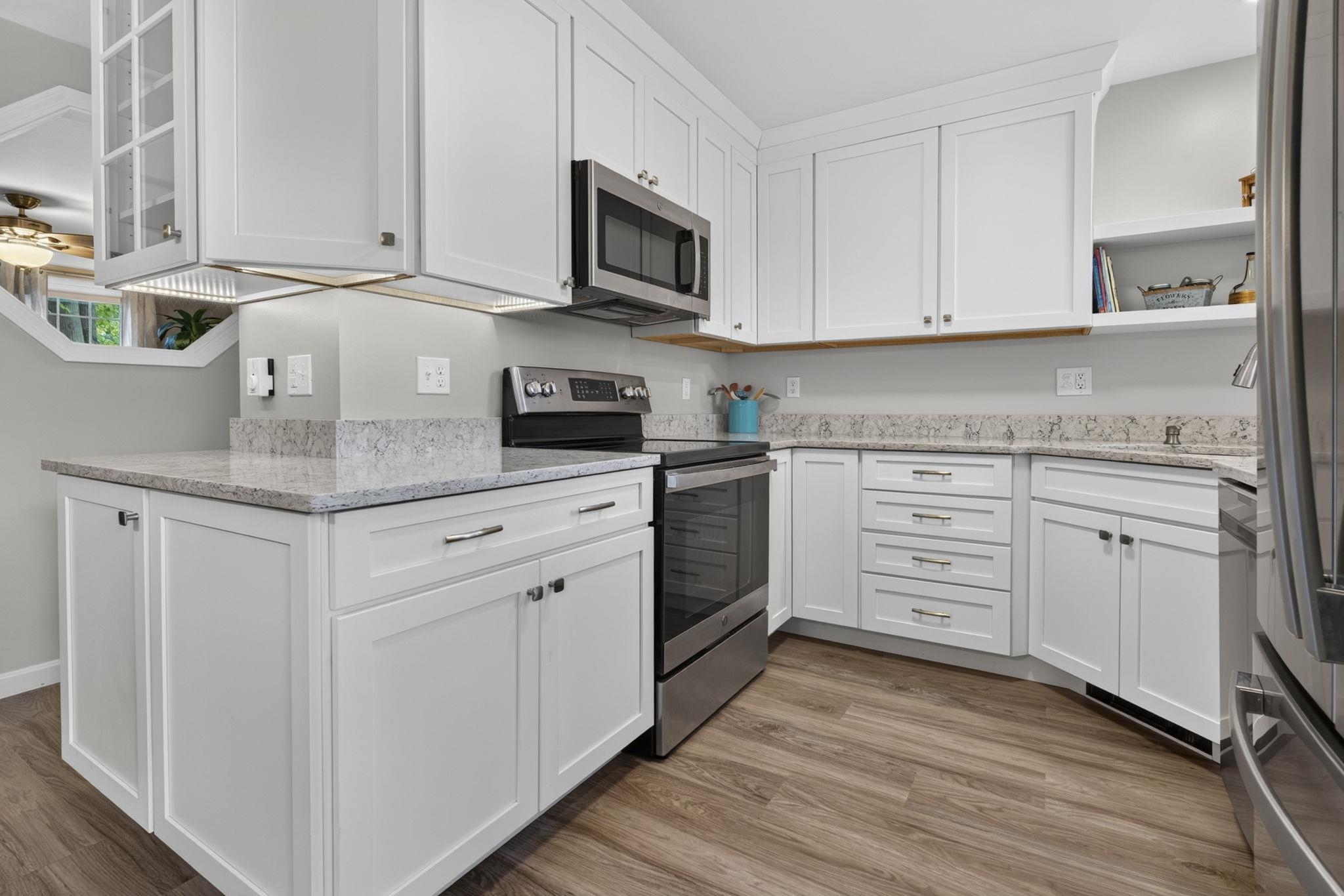 3370 Lafayette Road, Unit 5 Portsmouth, NH 03801 - Photo 9 of 35 Gallery Image 9