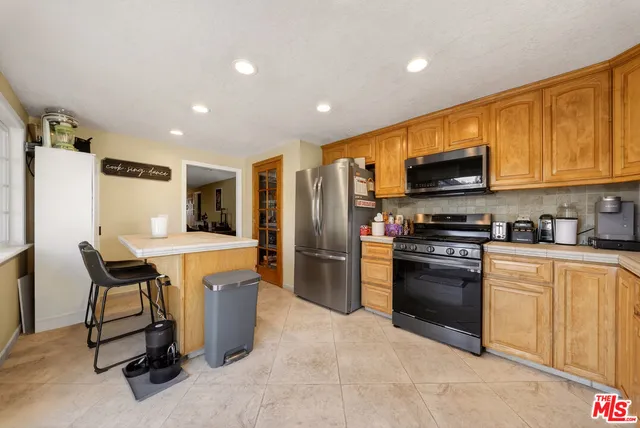 $949,999 | 21915 Columbia Place, Yorba Linda, CA 92887