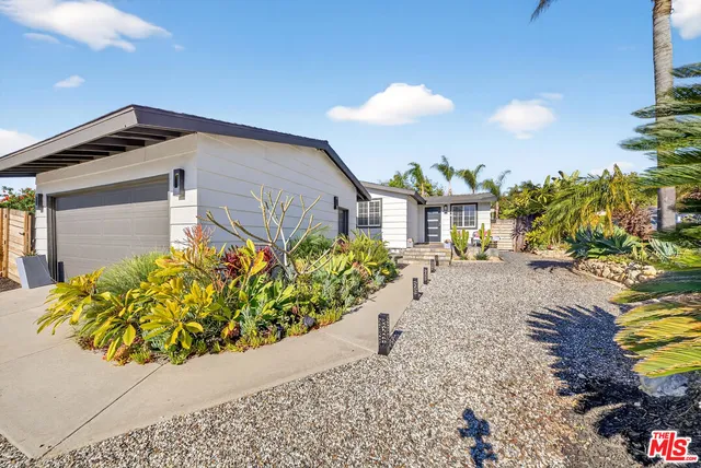 $949,999 | 21915 Columbia Place, Yorba Linda, CA 92887