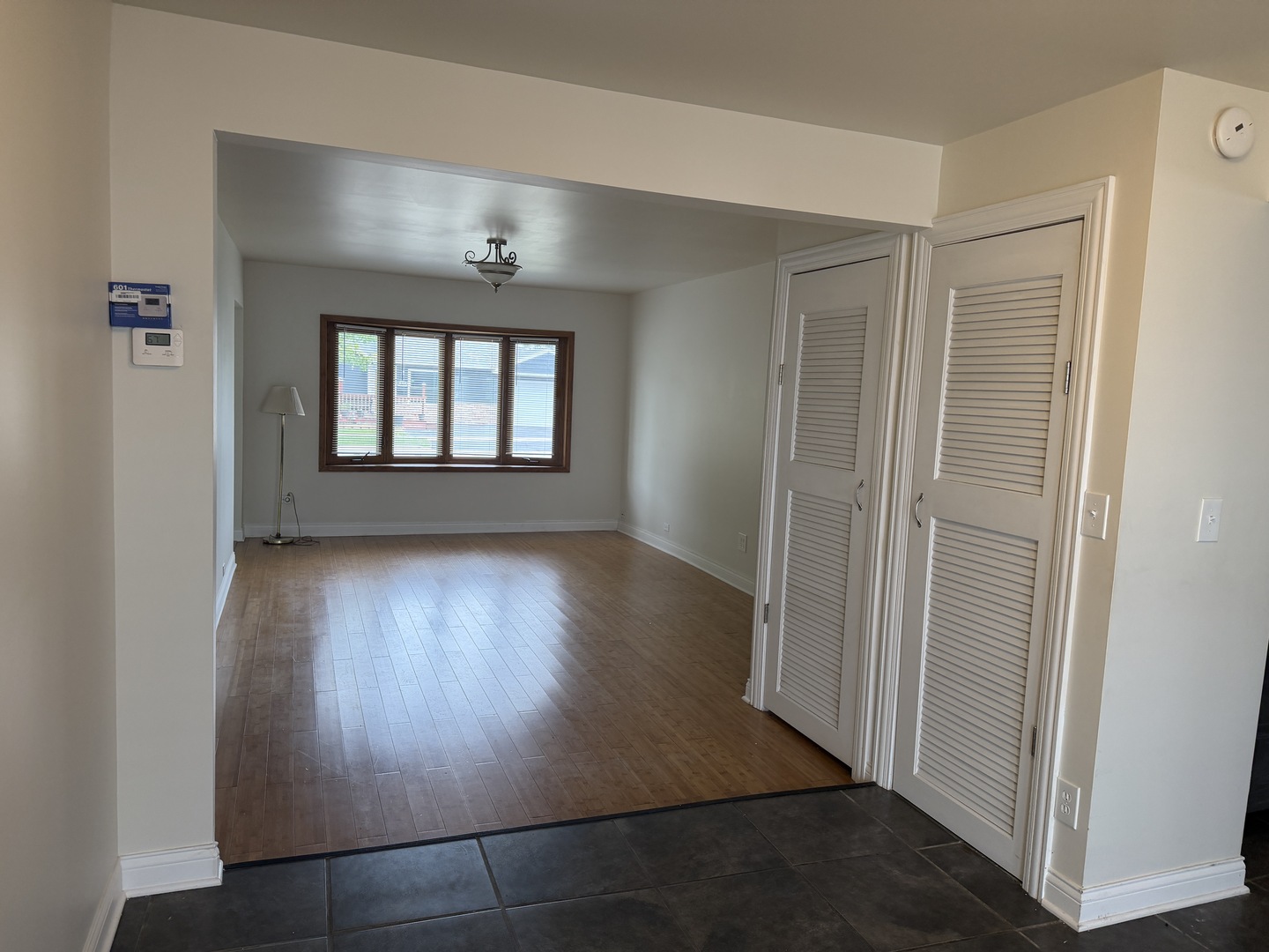 10801 Oak Avenue Chicago Ridge, IL 60415 - Photo 5 of 36 Gallery Image 5