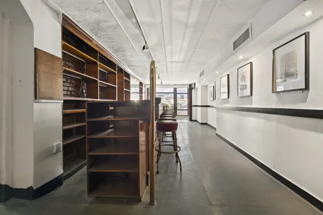 $6,750,000 | 351 East 62nd Street | Lenox Hill