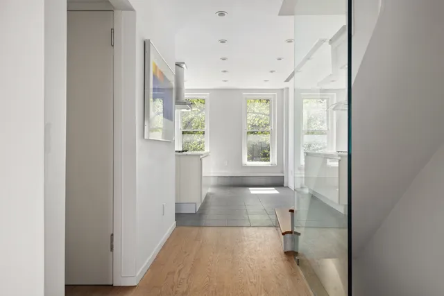 $6,750,000 | 351 East 62nd Street | Lenox Hill