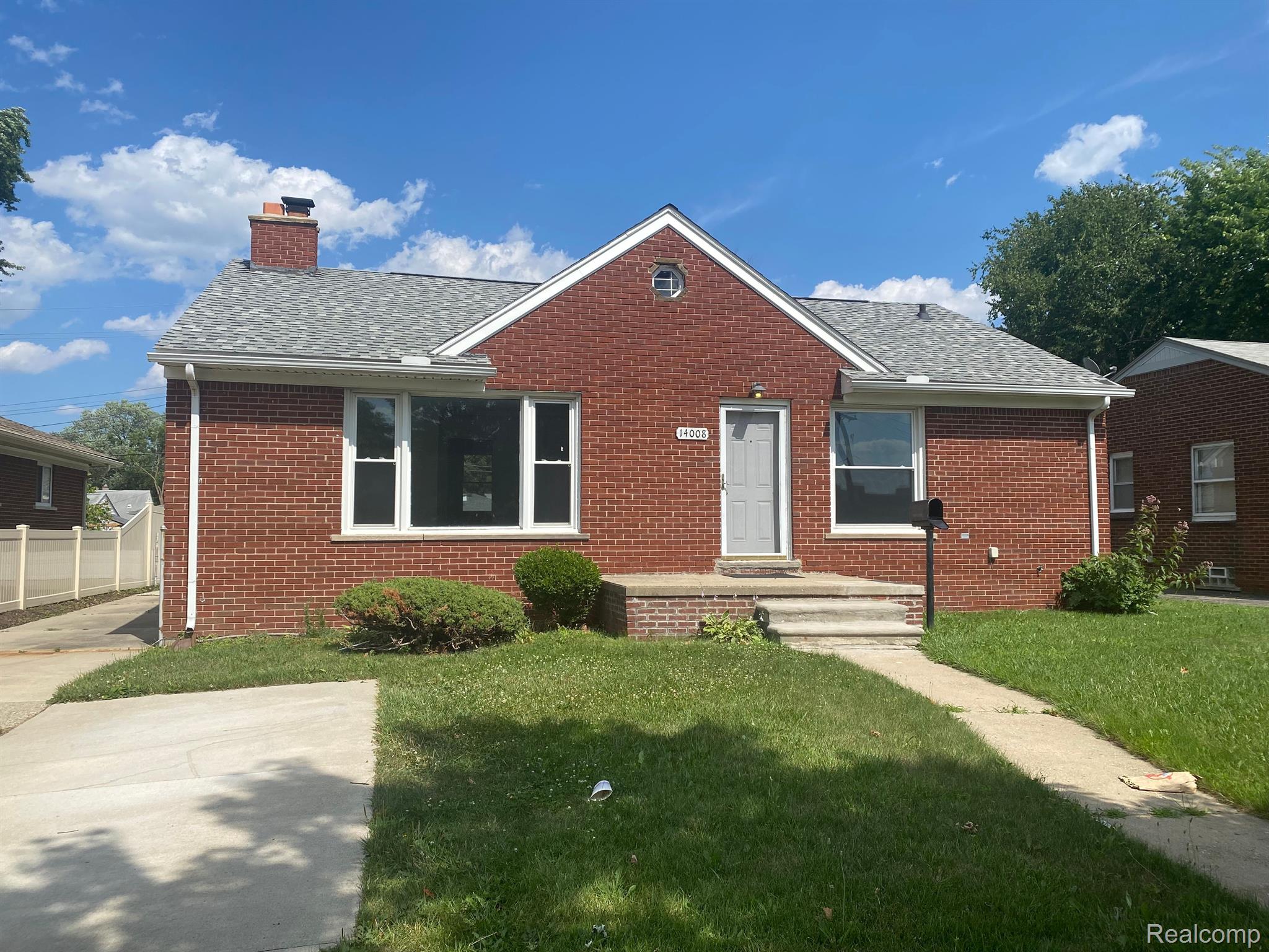 14008 Inkster Road Redford, MI 48239 - Photo 1 of 8 Gallery Image 1