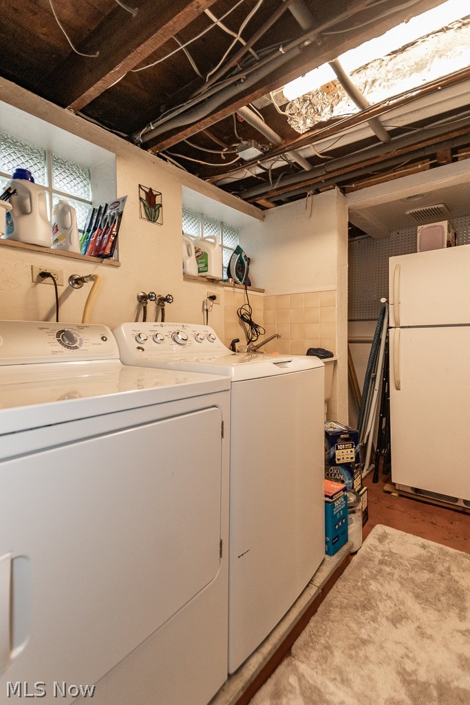 4494 Telhurst Road Cleveland, OH 44121 - Photo 26 of 31 Lower level laundry area