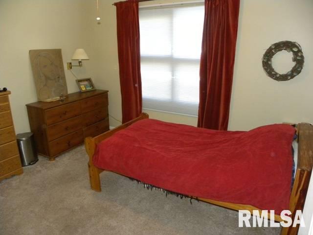 3020 Middle Road Davenport, IA 52803 - Photo 14 of 20 Gallery Image 14