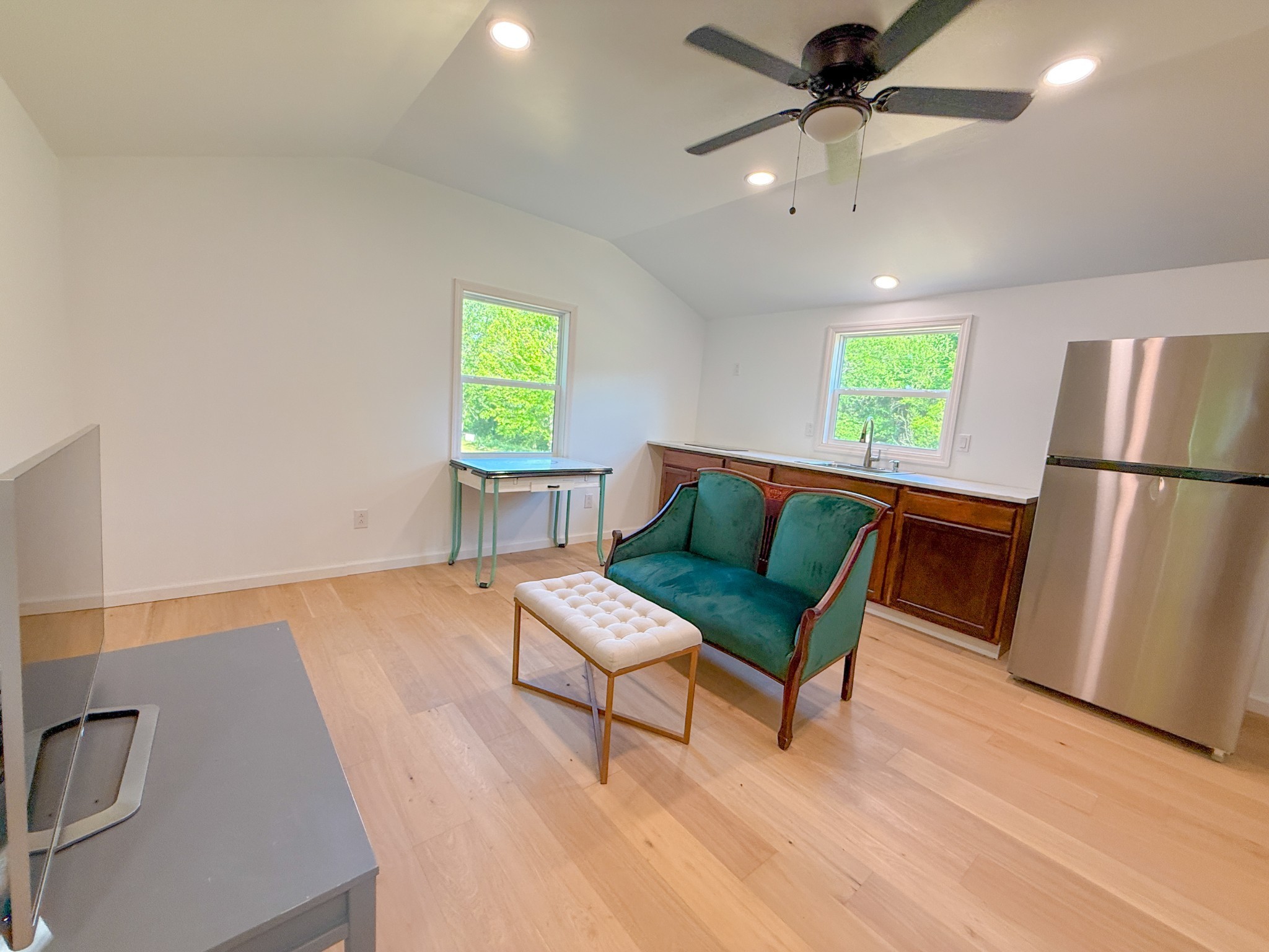 140 Ben Johnson Road Pulaski, TN 38478 - Photo 24 of 44 a living room with furniture and a window