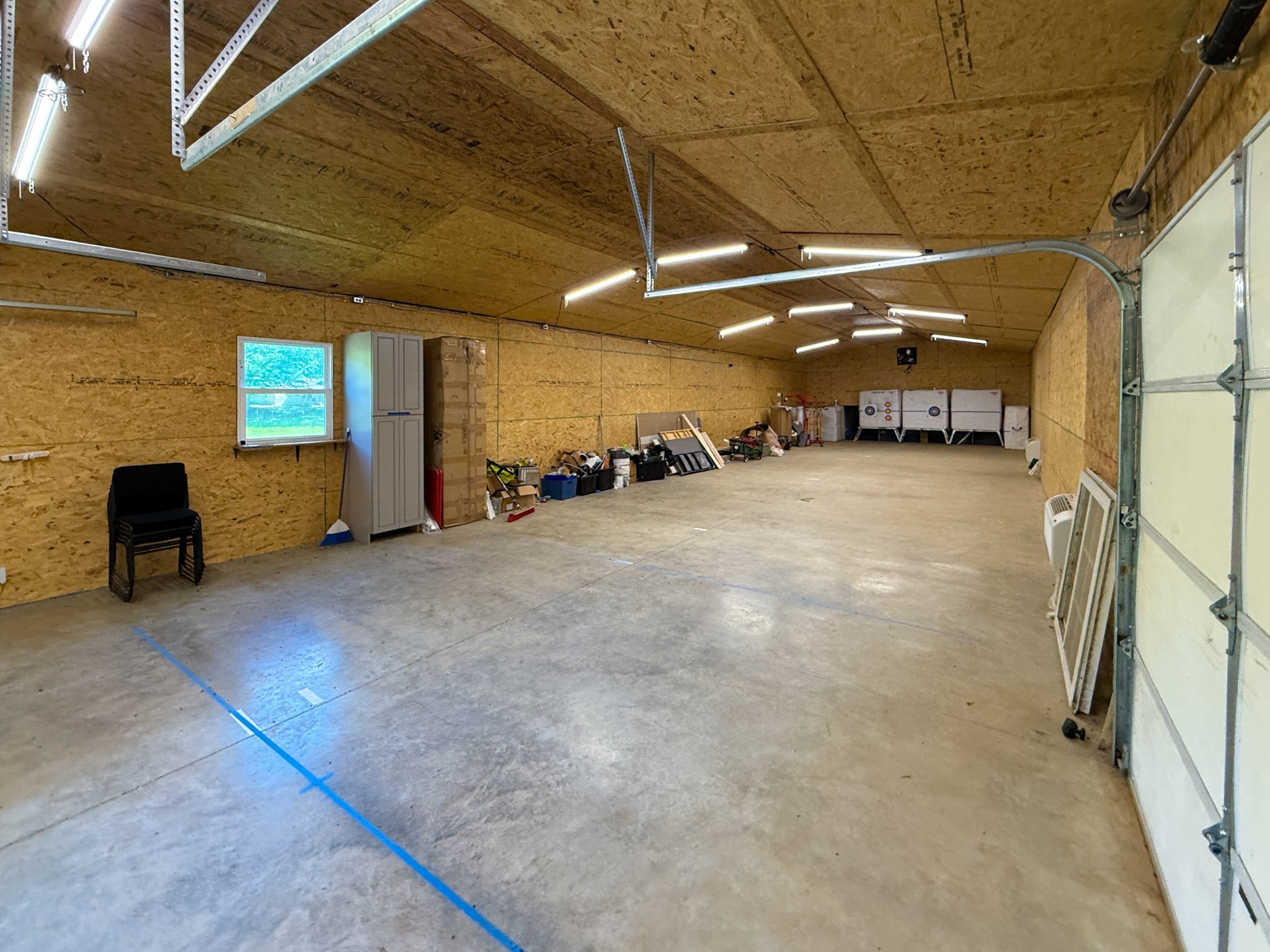 140 Ben Johnson Road Pulaski, TN 38478 - Photo 40 of 44 a view of a room with gym equipment
