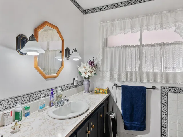 $269,900 | 1501 George Street, Manitowoc, WI 54220