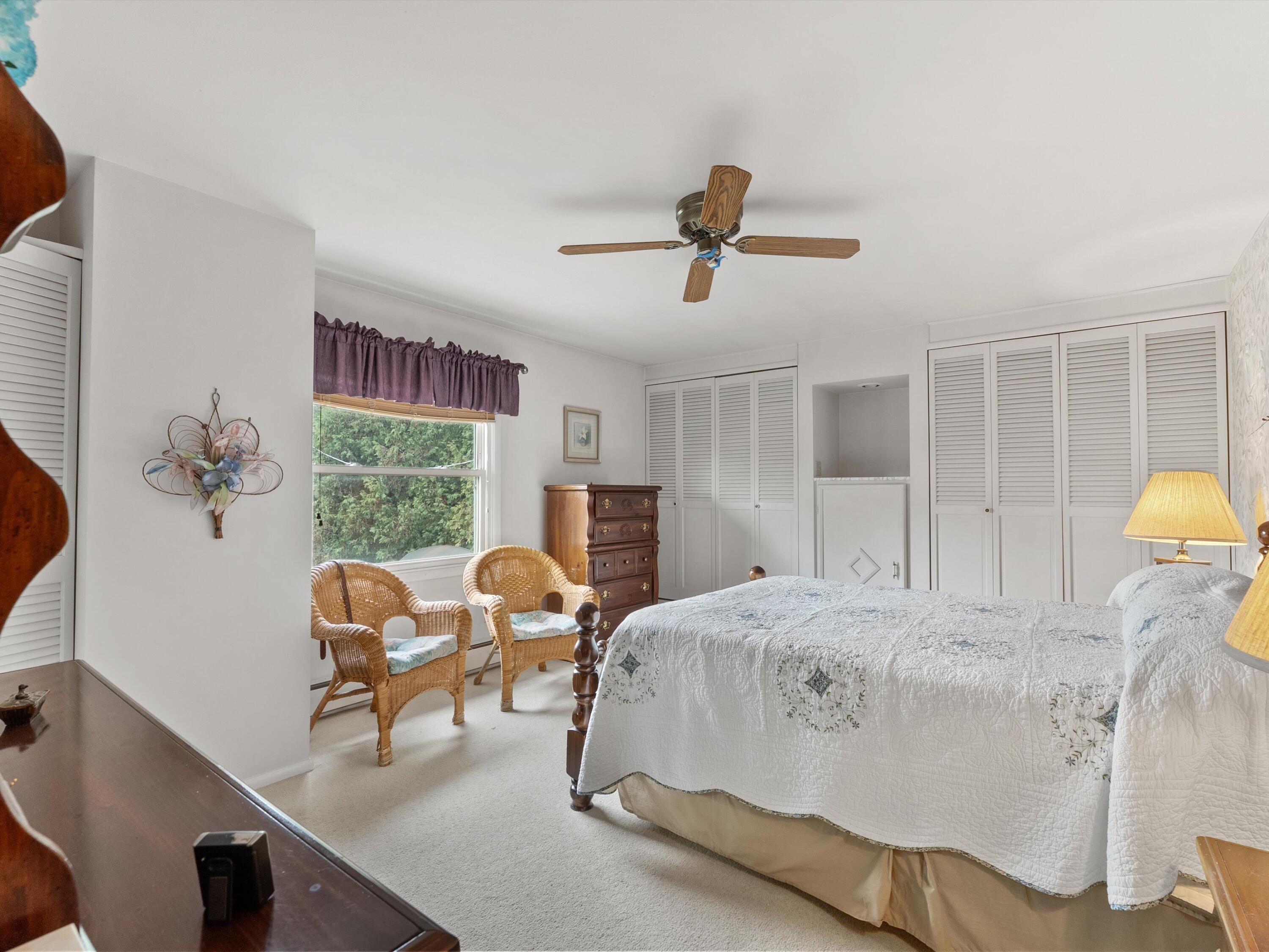 1501 George Street Manitowoc, WI 54220 - Photo 20 of 33 18 primary bedroom