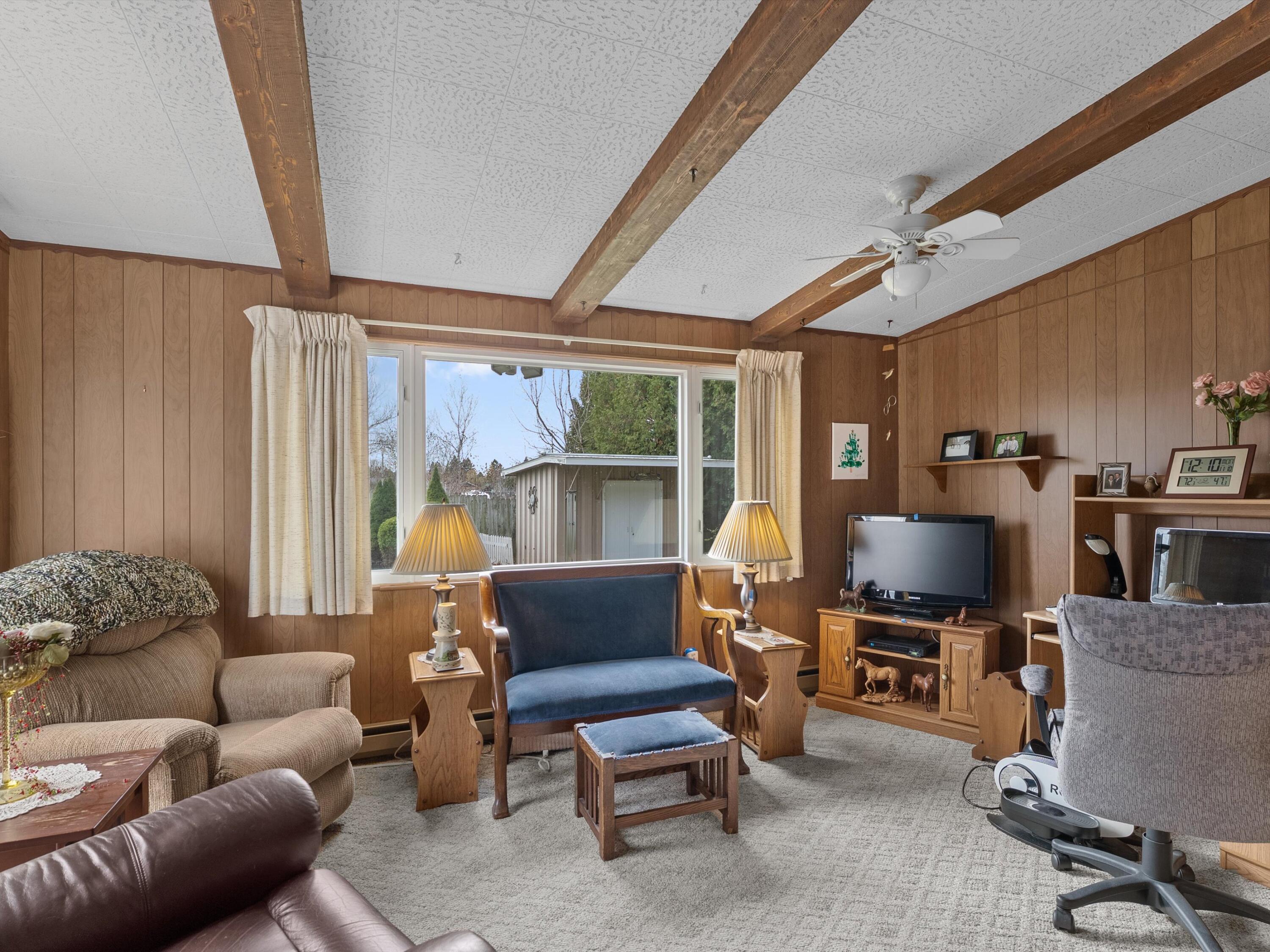 1501 George Street Manitowoc, WI 54220 - Photo 27 of 33 15 den