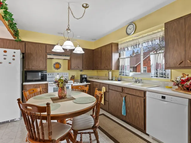 $269,900 | 1501 George Street, Manitowoc, WI 54220