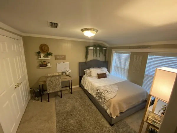 $1,800 | 3315 25th Street, Lubbock, TX 79410