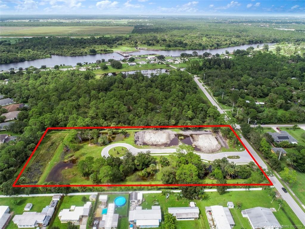 2161 Southwest Oasis Terrace Stuart, FL 34997 - Photo 53 of 72 Gallery Image 53