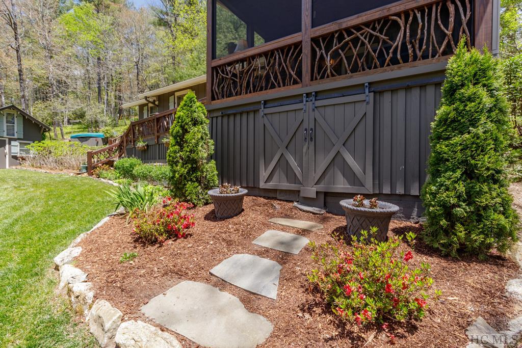 932 Hickory Hill Road Highlands, NC 28741 - Photo 25 of 40 Gallery Image 25