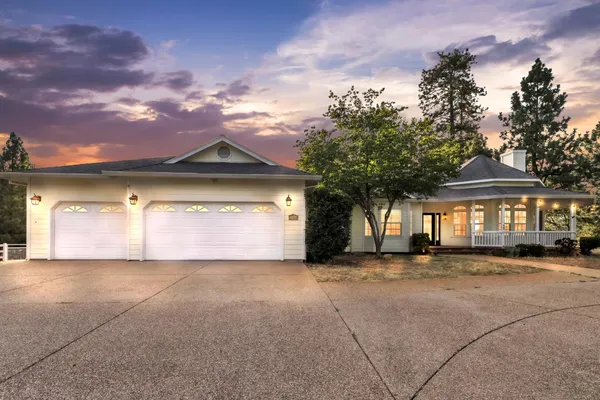 $789,000 | 10460 Oak Canyon Drive, Penn Valley, CA 95946