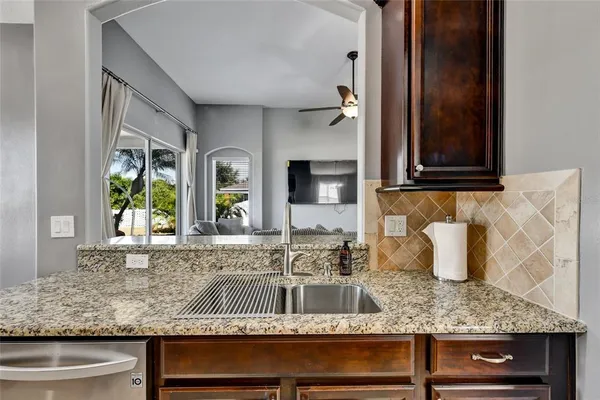 $4,000 | 7514 Forest Mere Drive, Riverview, FL 33578