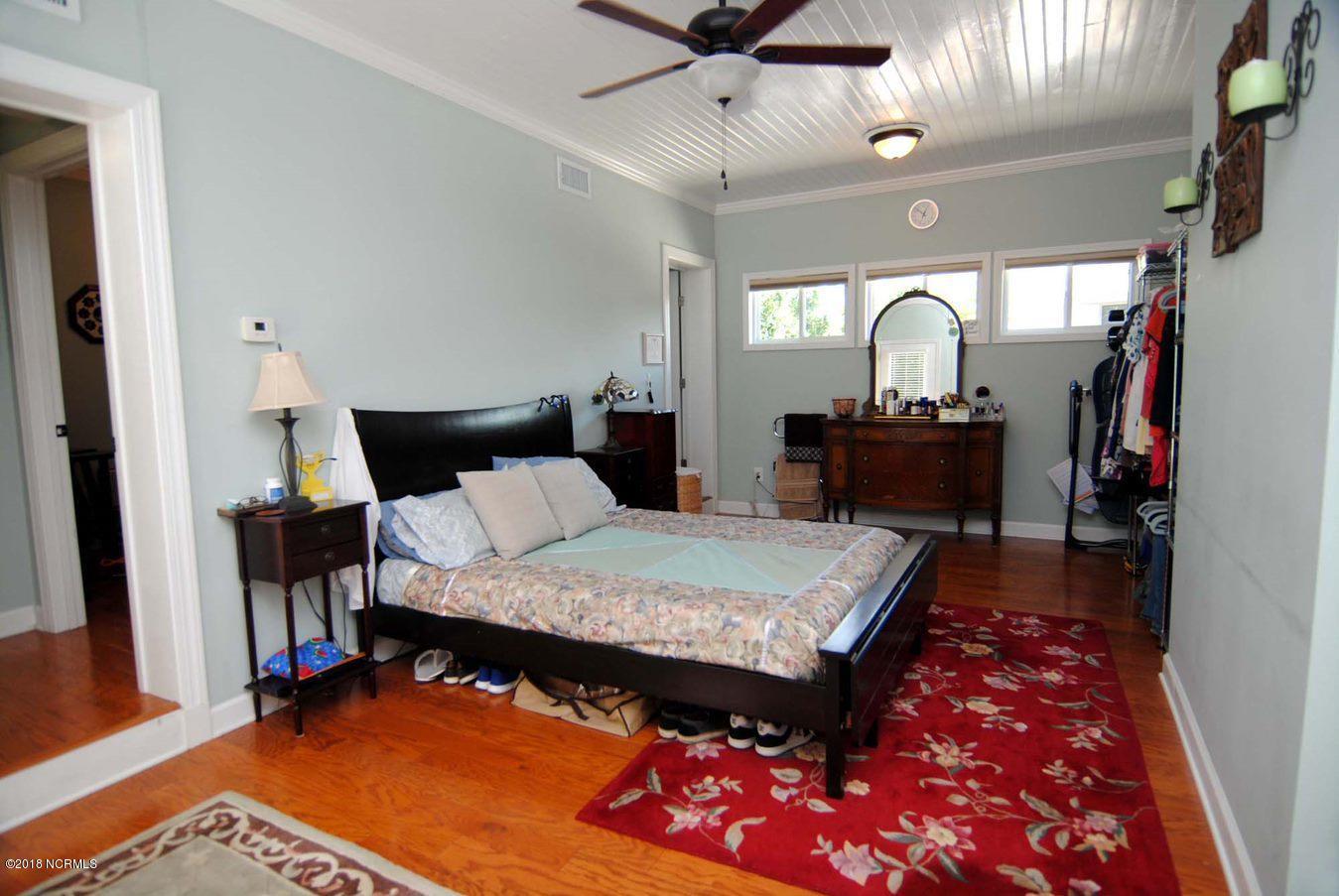 22 Partridge Road Wilmington, NC 28412 - Photo 11 of 30 22x12 Master Suite