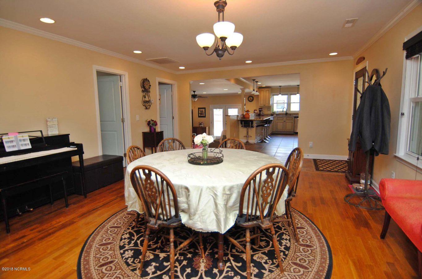 22 Partridge Road Wilmington, NC 28412 - Photo 5 of 30 Formal Dining