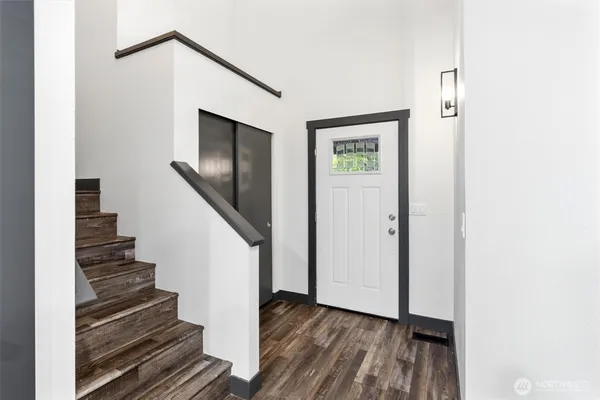 $899,000 | 20831 60th Street East, Bonney Lake, WA 98391