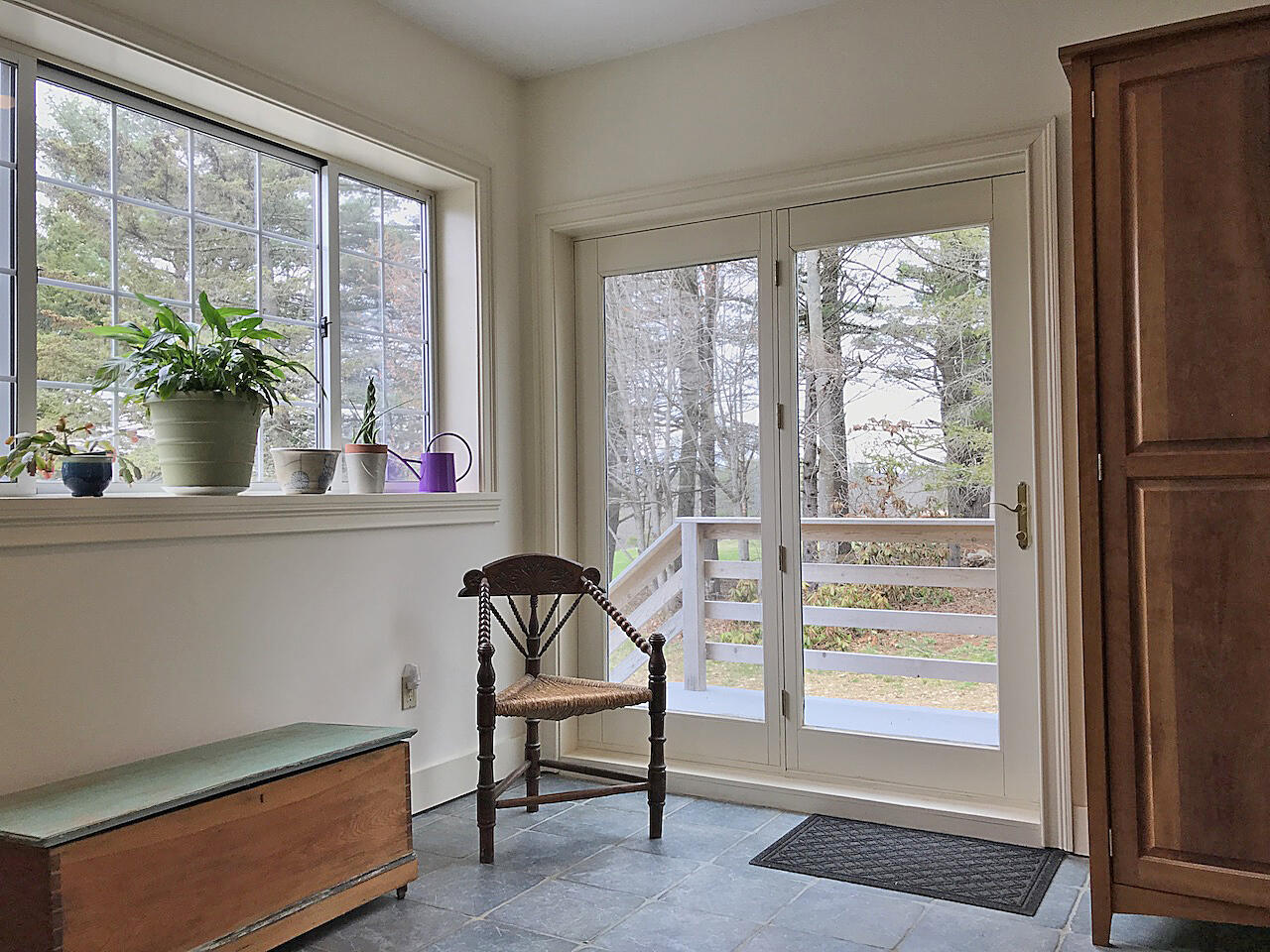 219 River Road Newcastle, ME 04553 - Photo 9 of 34 Mud Room