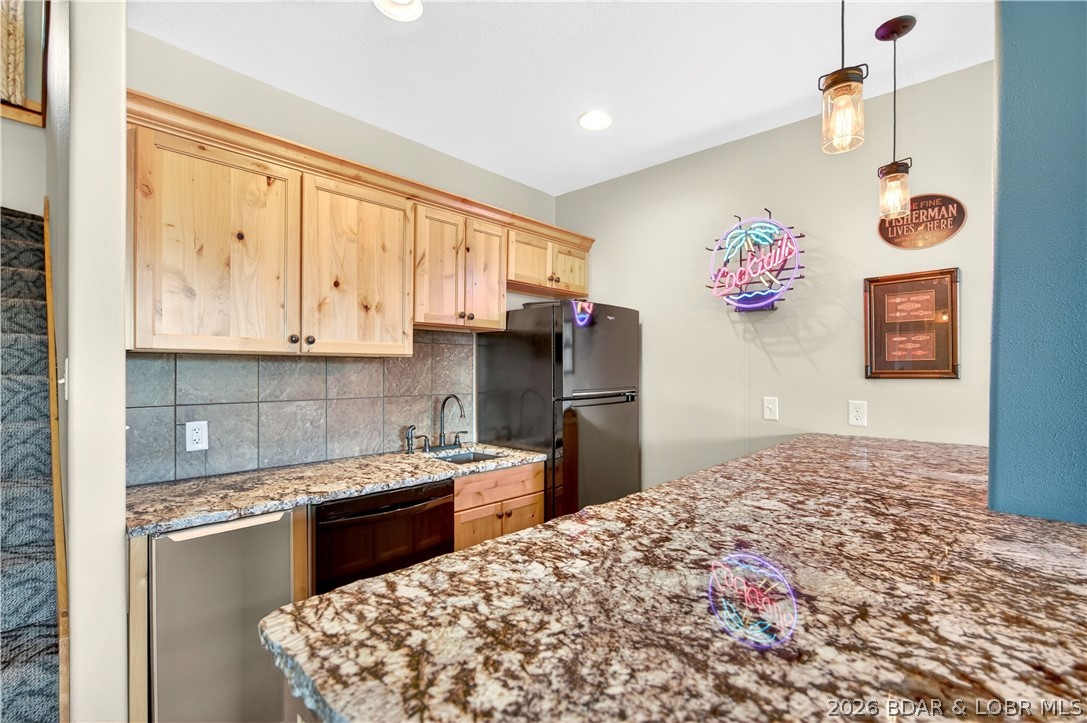 788 Pleasant Valley Drive Roach, MO 65787 - Photo 34 of 75