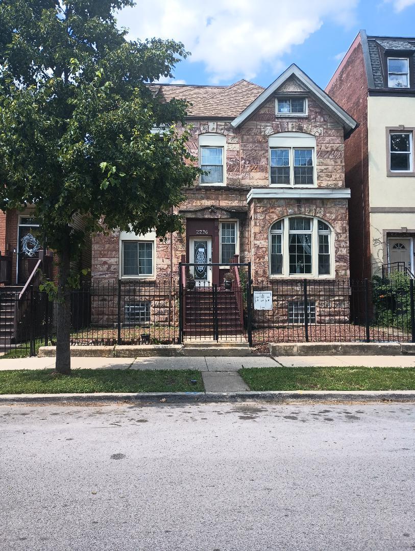 2236 West Monroe Street Chicago, IL 60612 - Photo 1 of 36 front view of a house with a yard