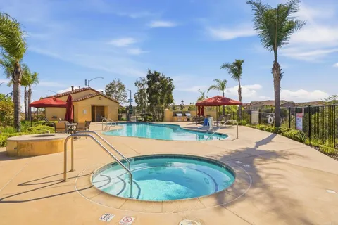 $895,000 | 11130 Taloncrest Way, Unit 19, San Diego, CA 92126