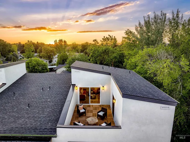 $795,000 | 2043 South Makar Lane, Boise, ID 83706