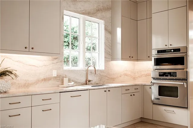 $1,999,000 | 15627 Villoresi Way, Naples, FL 34110