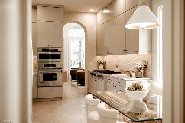 $1,999,000 | 15627 Villoresi Way, Naples, FL 34110