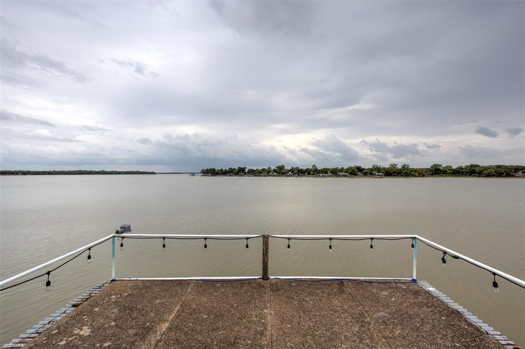 1662 Rogers Road Newark, TX 76071 - Photo 12 of 40