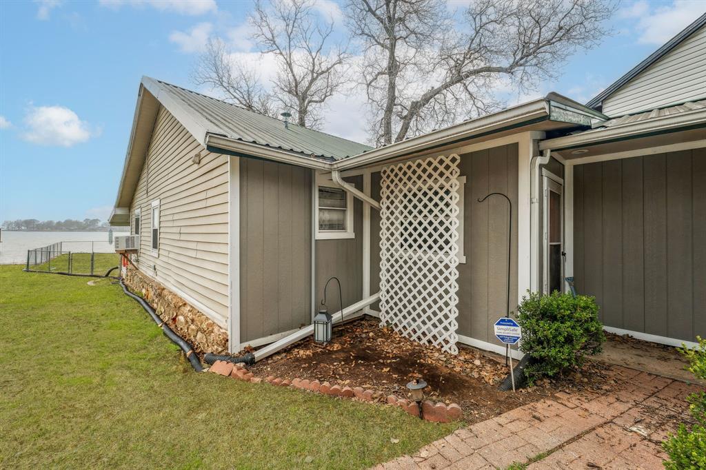 1662 Rogers Road Newark, TX 76071 - Photo 33 of 40