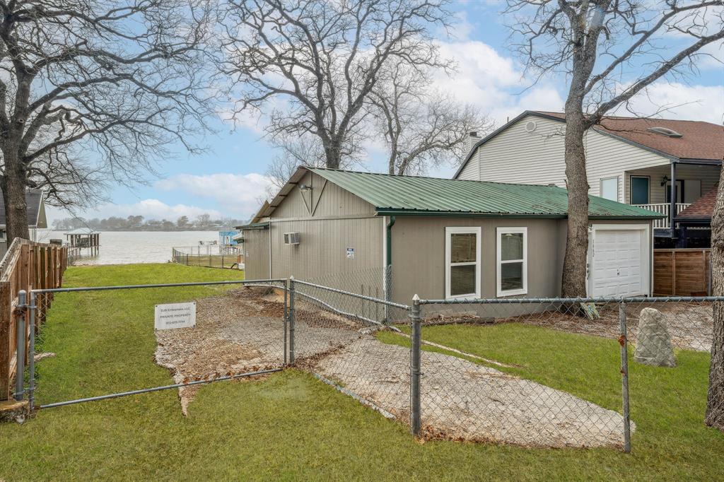 1662 Rogers Road Newark, TX 76071 - Photo 34 of 40