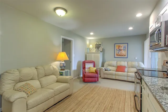 $875,000 | 1662 Rogers Road, Newark, TX 76071