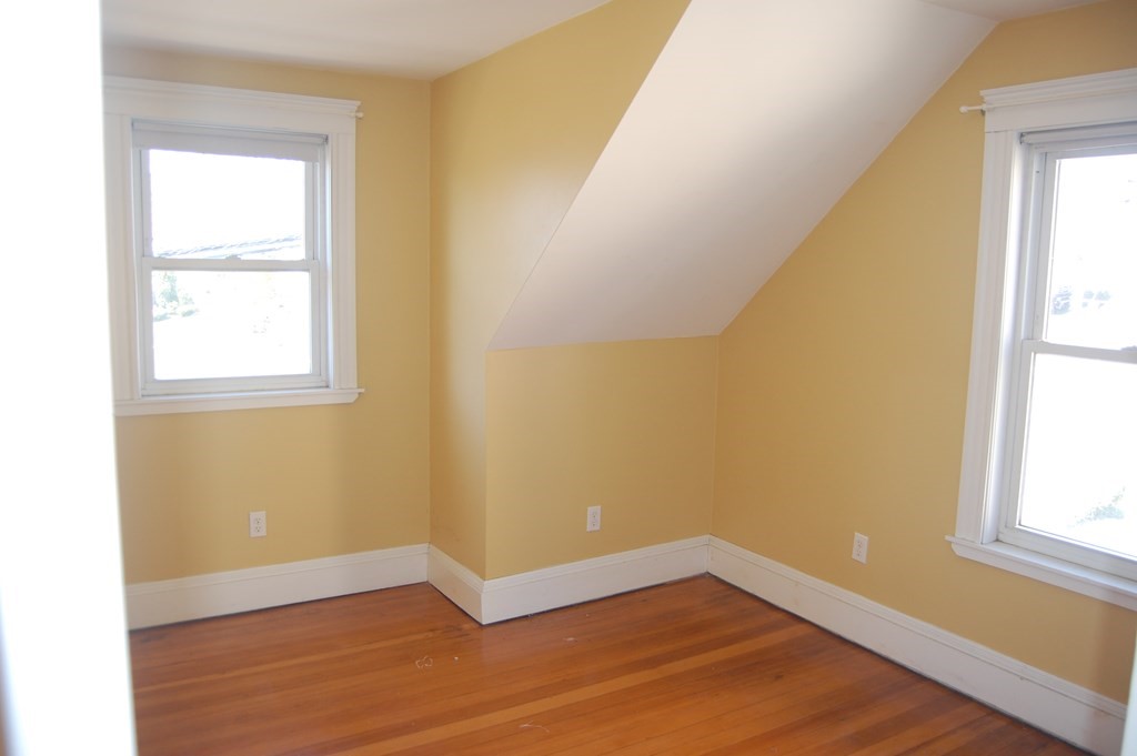 5 Simmons Road Nahant, MA 01908 - Photo 12 of 20 Gallery Image 12