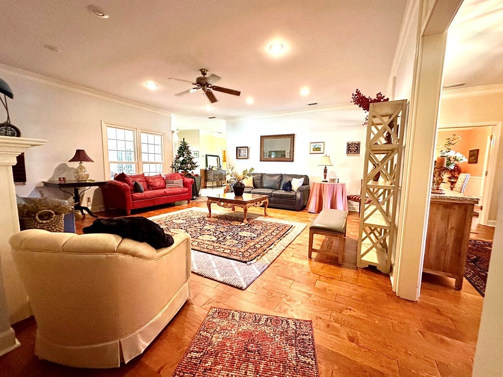 805 Millpond Road Valdosta, GA 31602 - Photo 10 of 53 Gallery Image 10