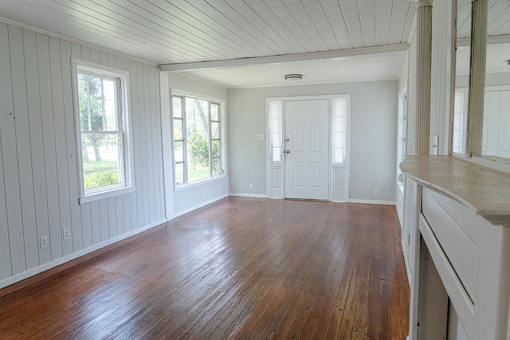 308 East Azalea Avenue Foley, AL 36535 - Photo 4 of 17 Entrance Foyer