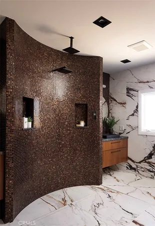 $3,795,000 | 410 North Angelina Drive, Placentia, CA 92870