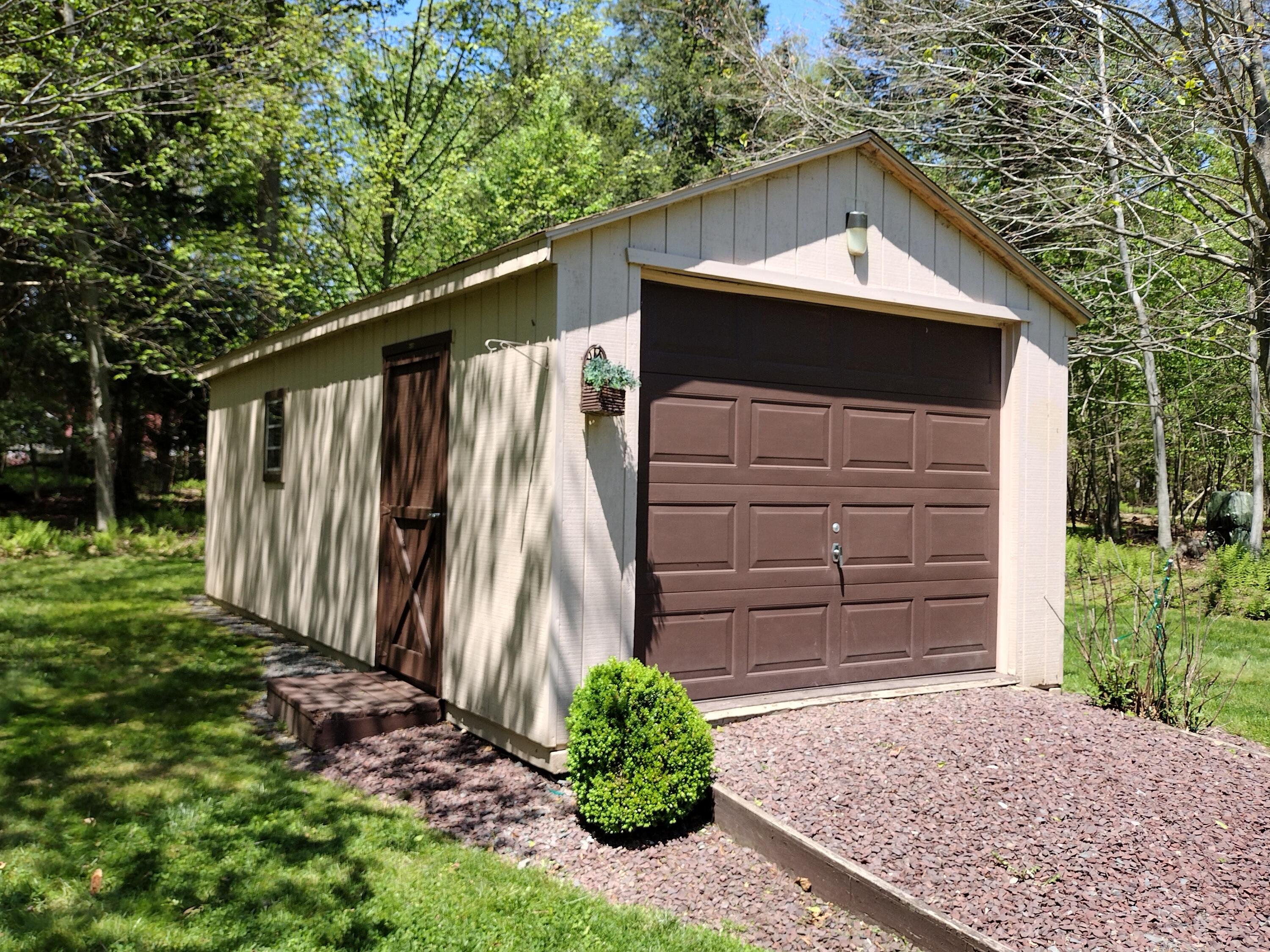 143 Anna Road Pocono Lake, PA 18347 - Photo 21 of 29 Detached Garage