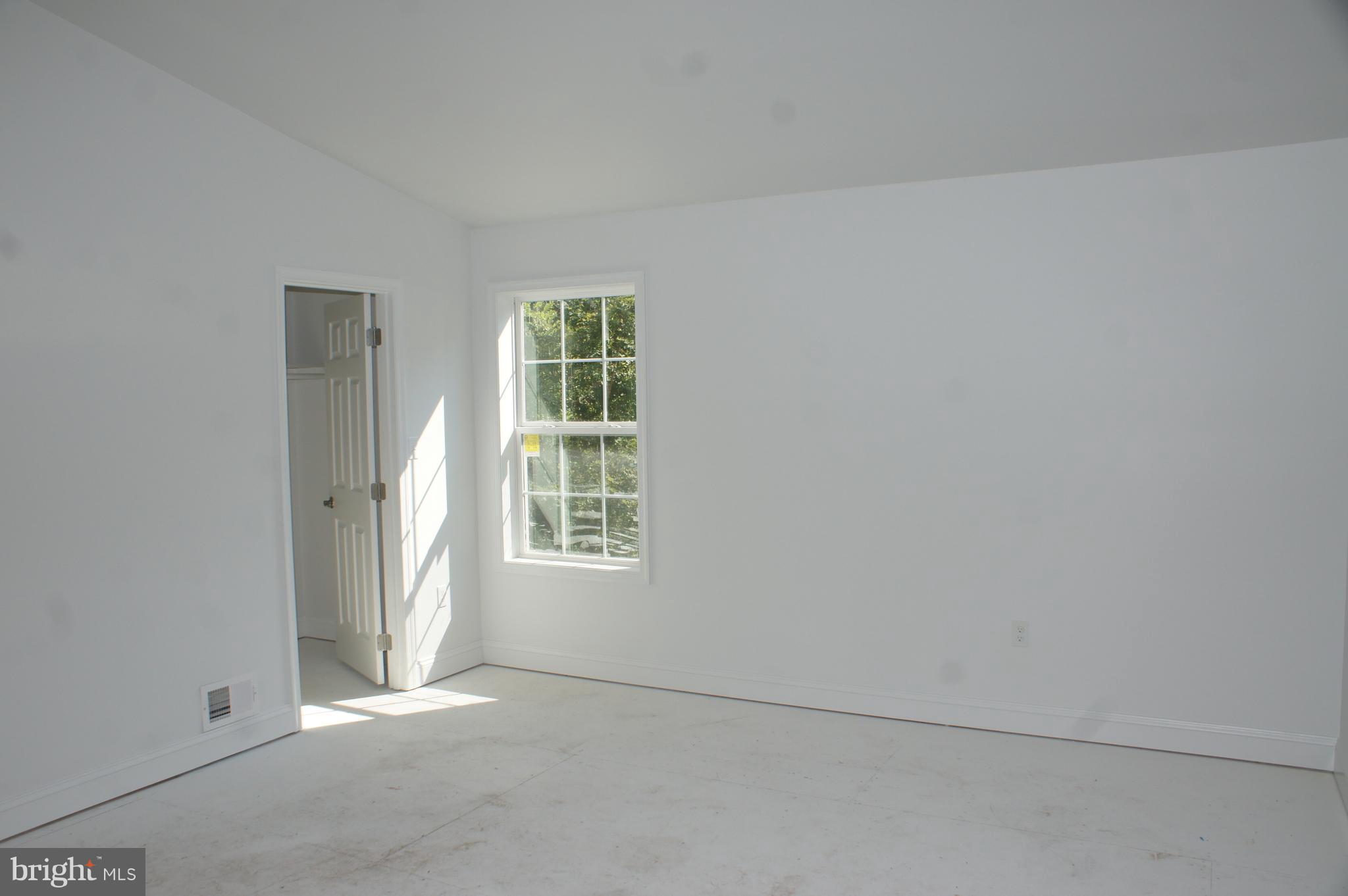 323 Orchard Road Edgewater, MD 21037 - Photo 16 of 22 Bedroom (Master)