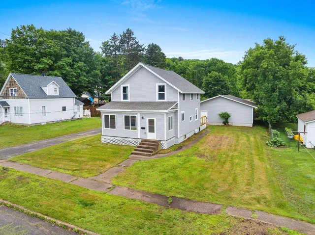 $195,000 | 217 Birch Street, Niagara, WI 54151