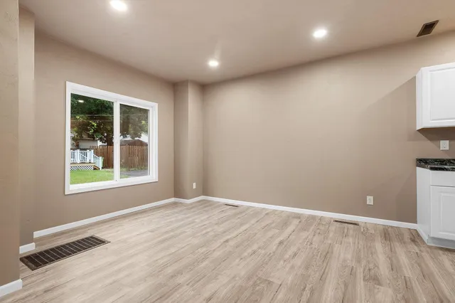 $195,000 | 217 Birch Street, Niagara, WI 54151