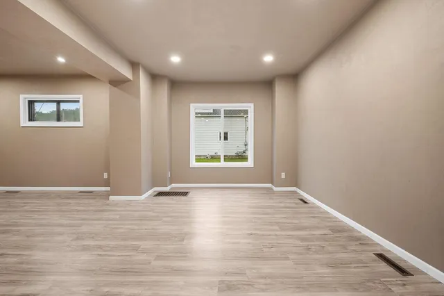 $195,000 | 217 Birch Street, Niagara, WI 54151