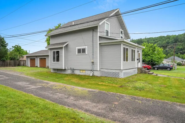 $195,000 | 217 Birch Street, Niagara, WI 54151