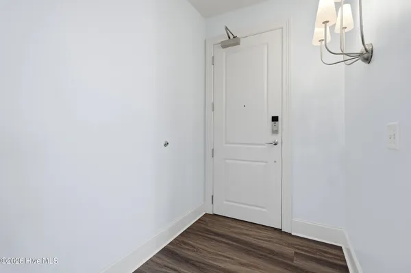 $525,000 | 400 West North Street, Unit 810, Raleigh, NC 27603